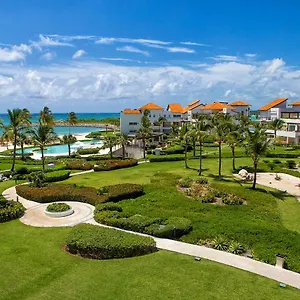 4* Apartahotel Punta Palmera Cap Cana By Essenza Retreats